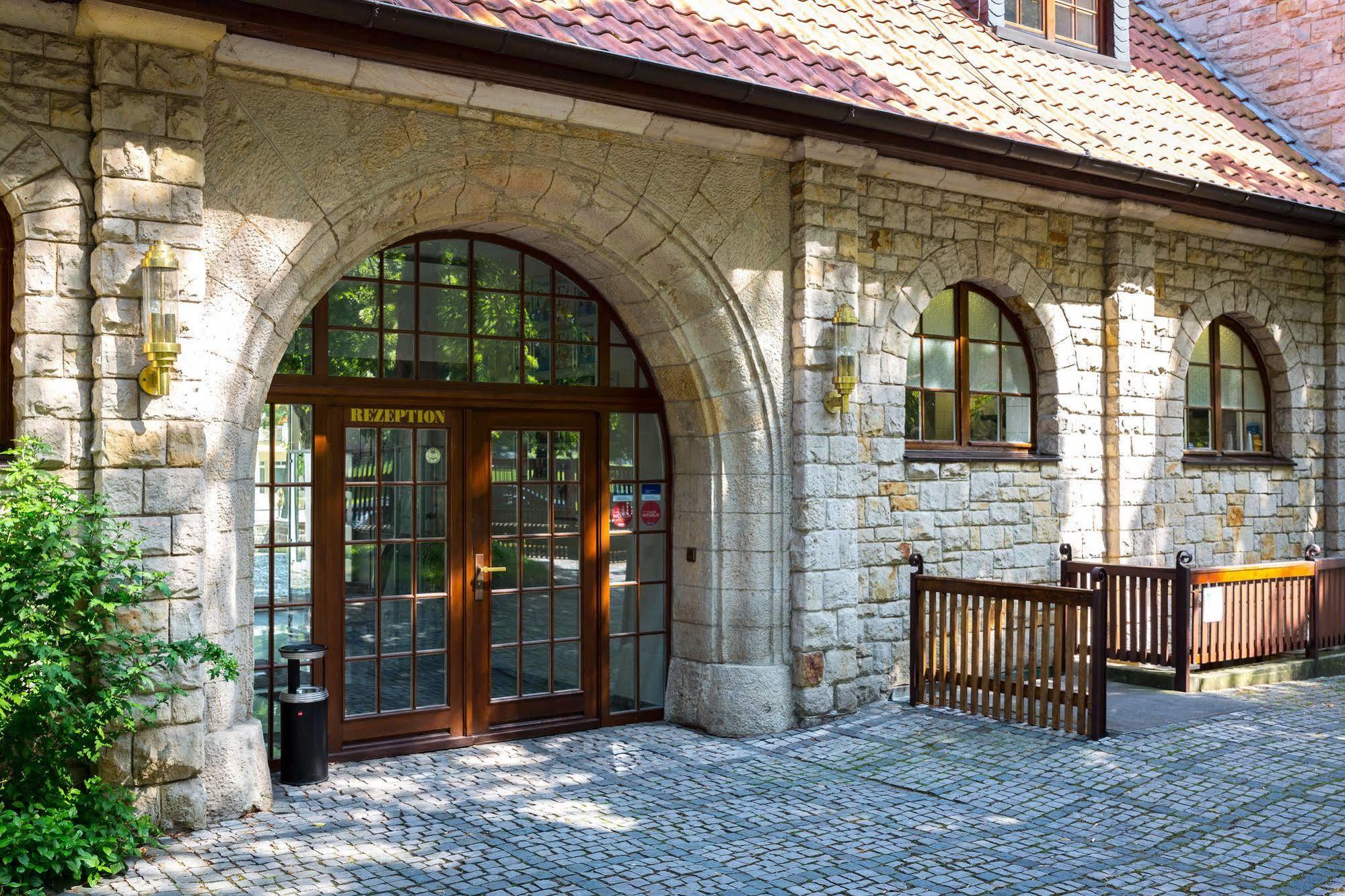 Parkhotel Unter den Linden Halberstadt Exteriör bild